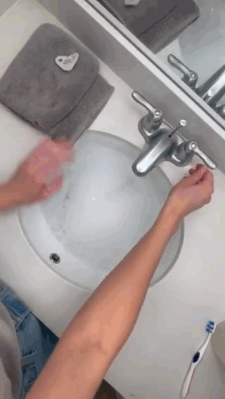 sockwashing_Part3_of_4_wash_sock_material.gif
