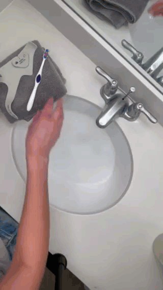 sockwashing_Part1_of_4.gif